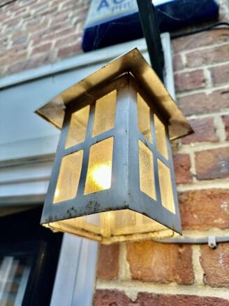 Quaint Features