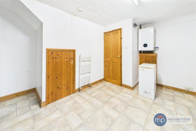 3 bed Semi-Detached for sale Image 7