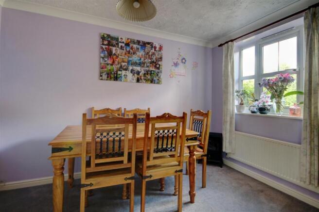 Dining Room.jpg