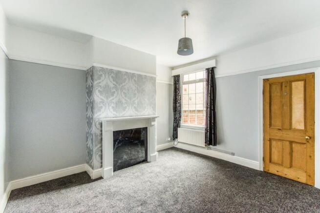 3 bed House to rent Image 4