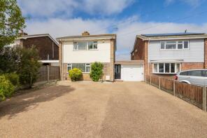 35, Laburnum Close, Great Yarmouth NR31 8JB