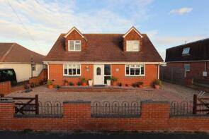 7 Marshall House, Marshall Road, Hayling Island PO11 9NH