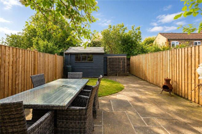 3 bed Terraced for sale Image 12