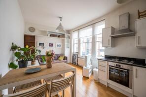 Flat B, 8, Columbia Road, London E2 7NN