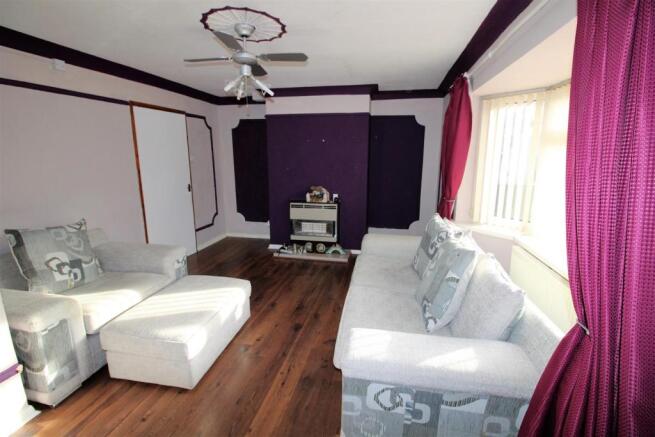 lounge 2.jpg