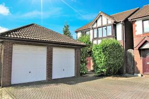 1, Alexandra Gardens, Knaphill, Woking GU21 2DG