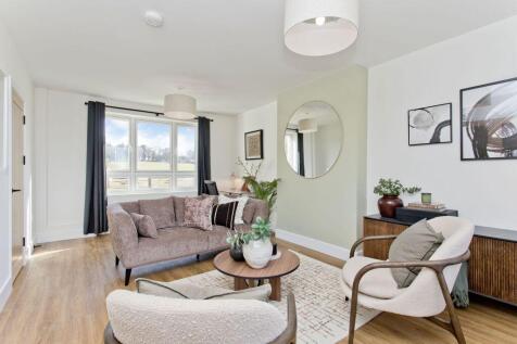 4 Riverside Road, The Holly, Craigiehall Meadows, Craigiehall, Edinburgh, EH30 9TP