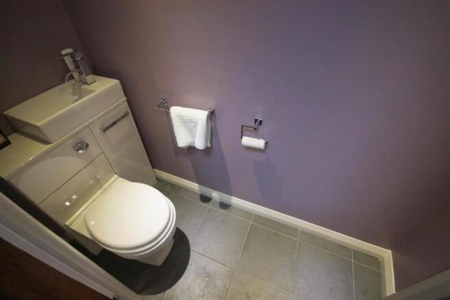 Ground Floor Cloakro