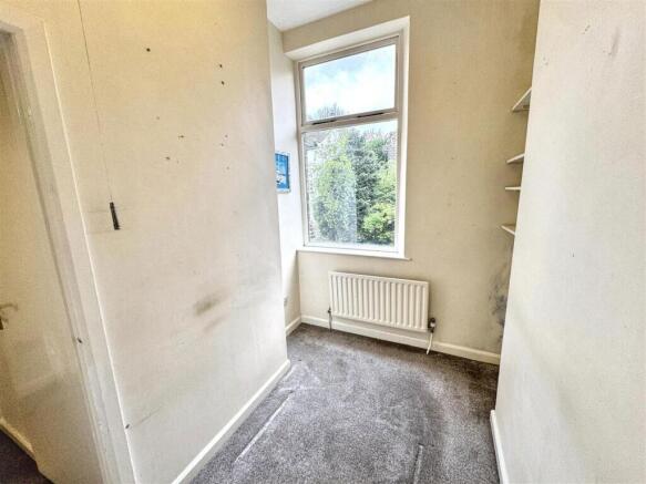 3 bed Terraced for sale Image 9