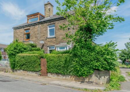 Mayfield Avenue, Wyke, Bradford, West Yorkshire, BD12