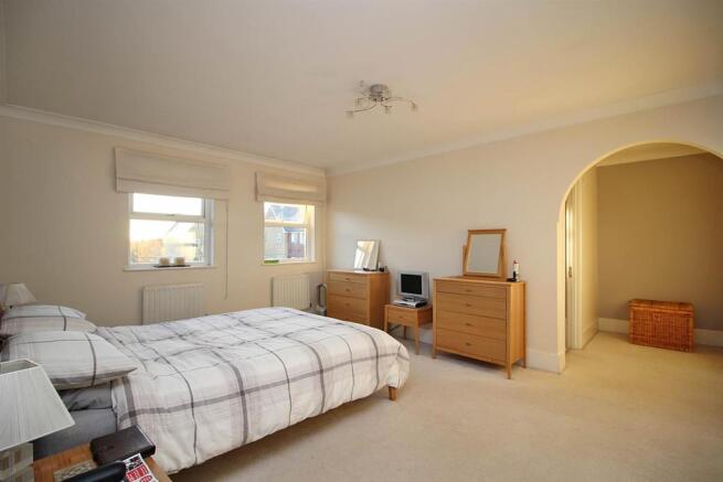 Master bedroom.JPG