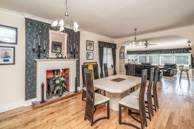Diner / Family Room