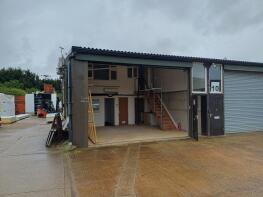 New Road Farm, New Road, Bedford MK45 2BG
