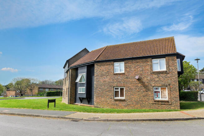 Flat 3 Cavendish House, Collingwood Close, Peacehaven, East Sussex, BN10 8BE