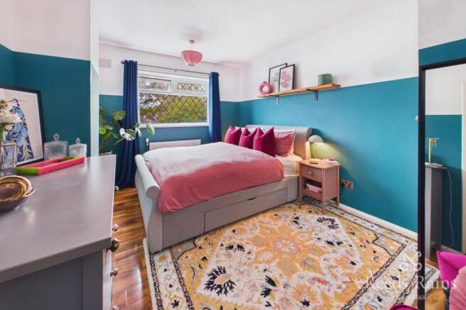 2 bed Semi-Detached for sale Image 8