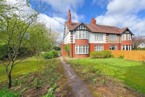 Woodlands Drive, Harrogate, HG2