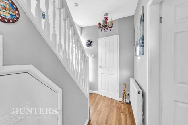 3 bed Town House for sale Image 10