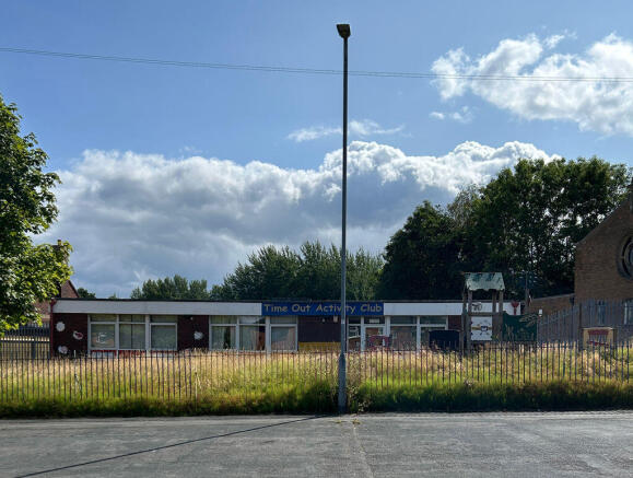 Photo 12