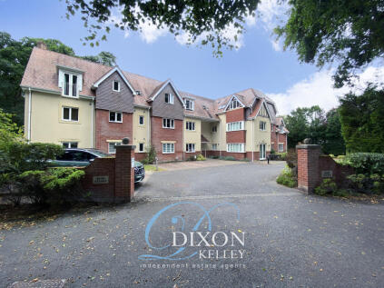 Pinehurst Road, West Moors, Ferndown, Dorset, BH22