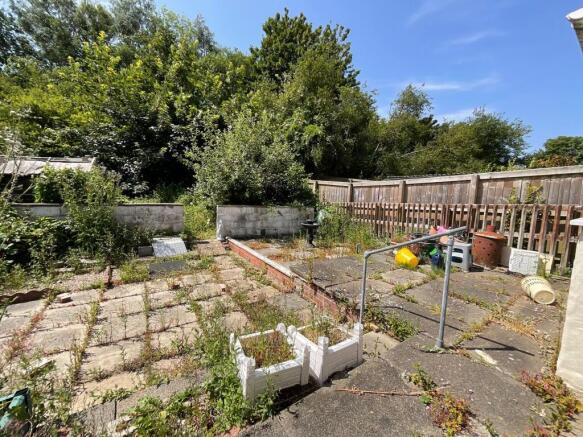 3 bed Semi-Detached for sale Image 8
