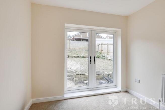 2 bed Semi-Detached Bungalow for sale Image 12