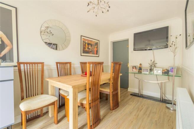 3 bed House for sale Image 8