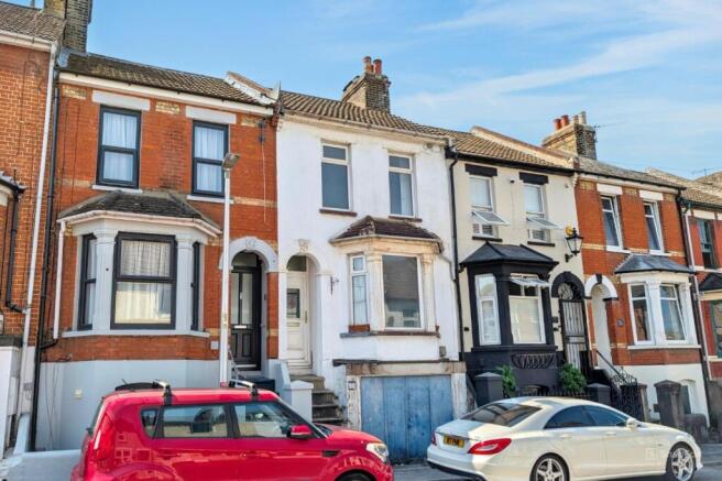 80 Victoria Road, Chatham, Kent, ME4 5EU