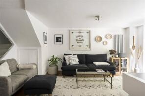 3, Casterbridge, Dartmouth Close, London W11 1DR