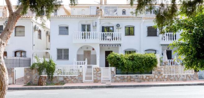 La Zenia Beachside townhouse