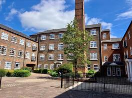 25, Milliners Court, Lattimore Road, St. Albans AL1 3XT
