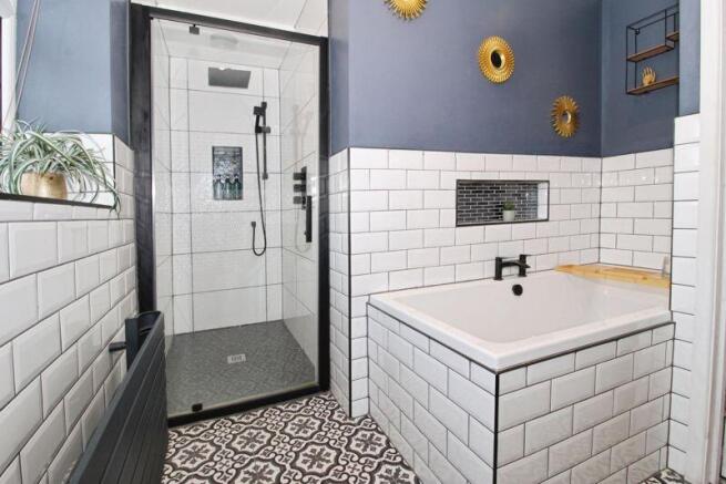 Ensuite Bathroom