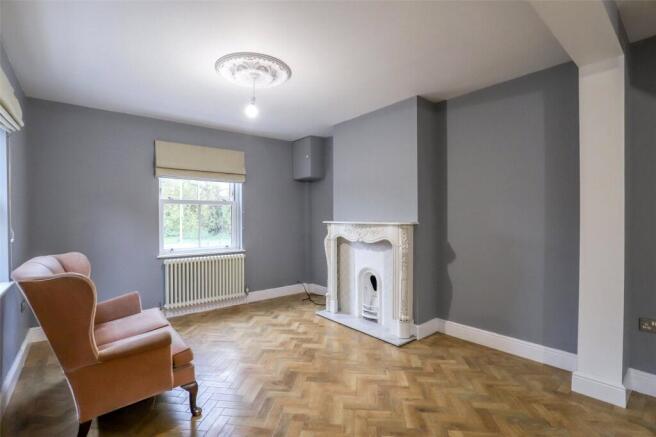 Lower Luton Road, Harpenden, Hertfordshire, AL5 photo 4