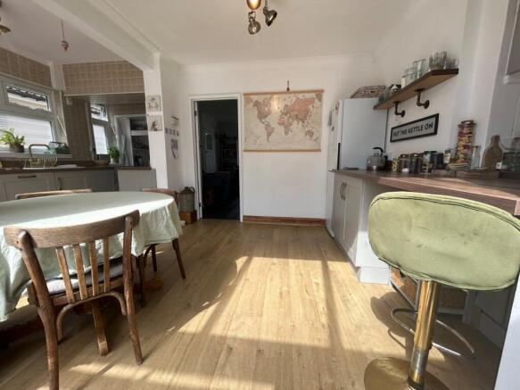 Kitchen/Dining Room