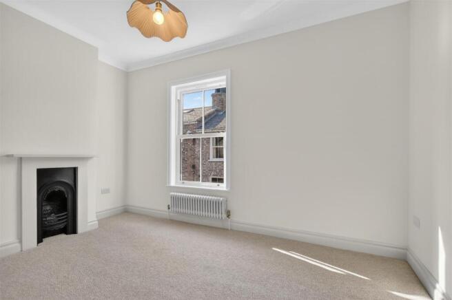 2 bed Terraced for sale Image 12