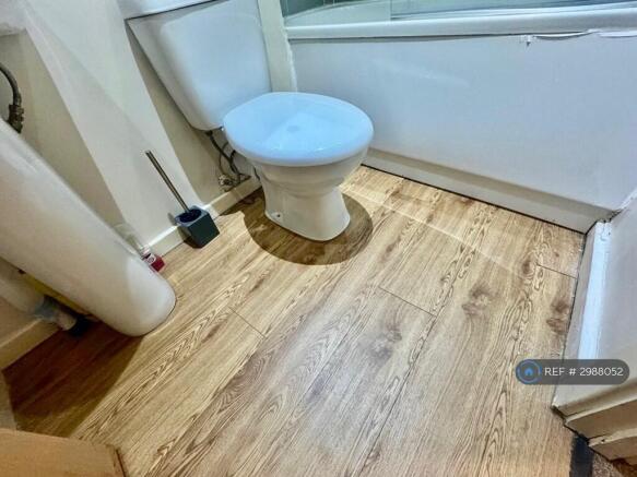 1 bed Flat to rent Image 8
