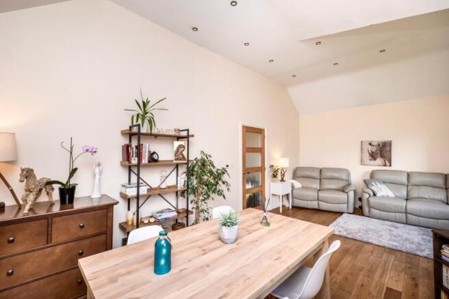 Living/Dining Room