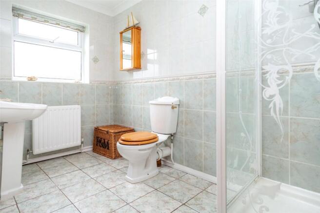 Ensuite To Master