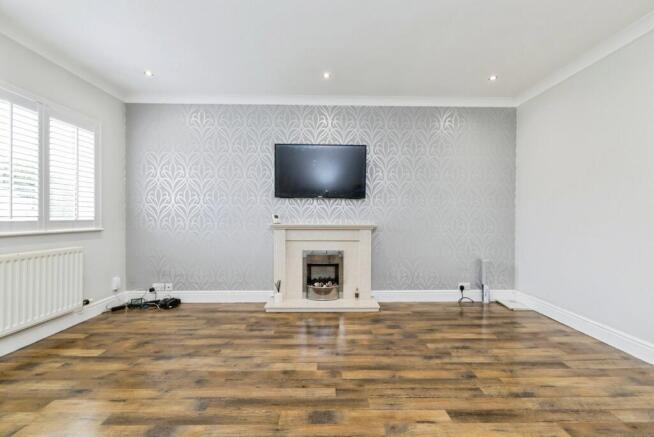 3 bed Bungalow for sale Image 5