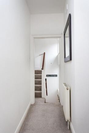 2 bed Terraced for sale Image 7