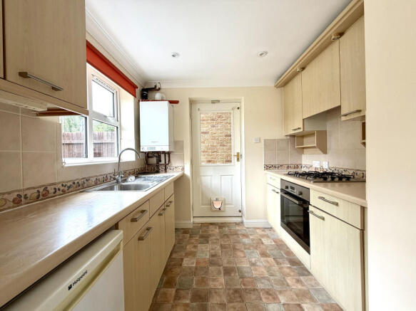 91 Henley Way ELY CB7 4YH photo 4