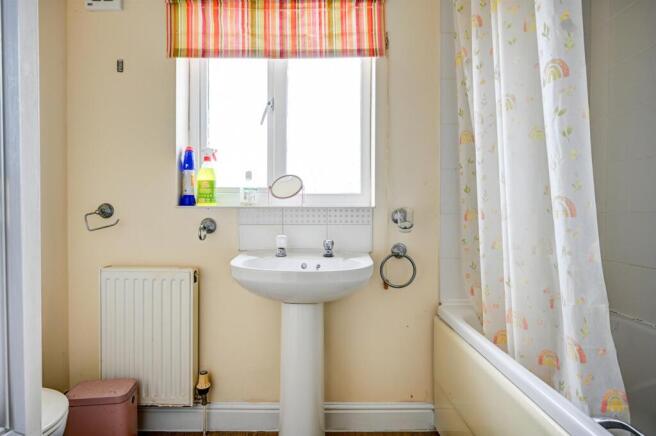 Bathroom.jpg