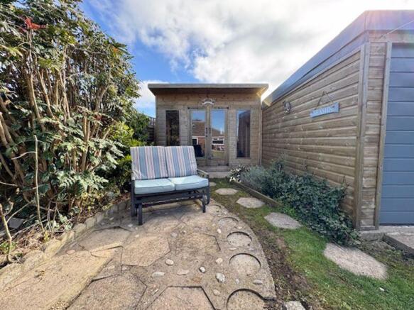 Summer house and second patio