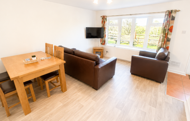 Open Plan Living Area In The Woodland View Lodge F