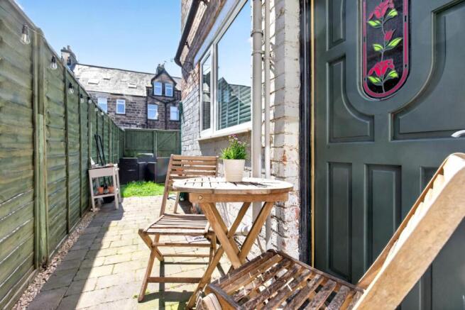 3 bed Terraced for sale Image 10