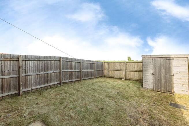 3 bed Semi-Detached for sale Image 4