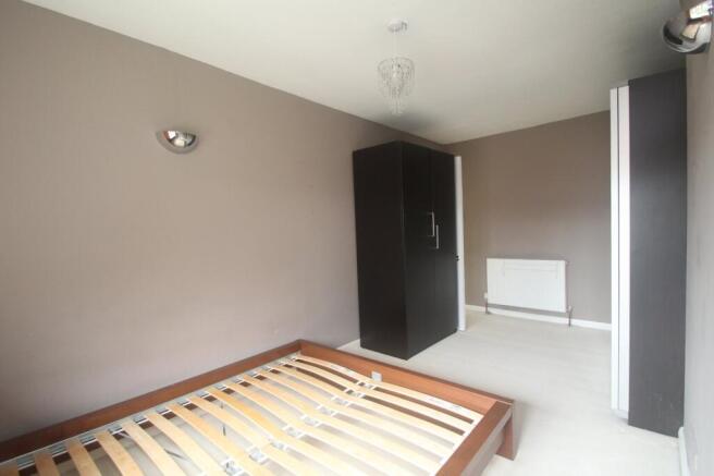 3 bed End of Terrace to rent Image 7