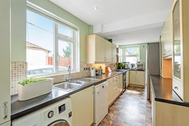 Kitchen.jpg