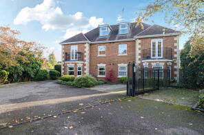 Flat 6, 19 Silk Place, Wiltshire Road, Wokingham RG40 1QT