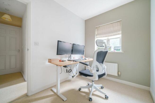 Bedroom 3 / Study