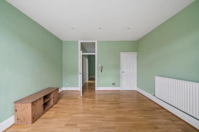 Harvey Court, East Sheen, SW14 photo 4